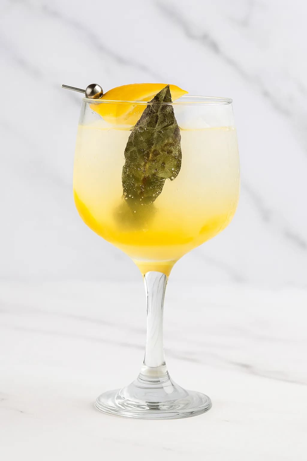 INFUSIÓN DE LAUREL Y DURAZNO